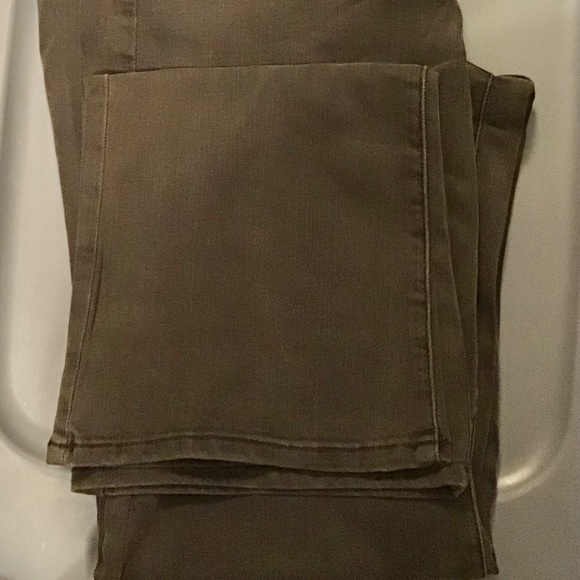 NWT - Eddie Bauer high rise bootcut jeans - Picture 5 of 12